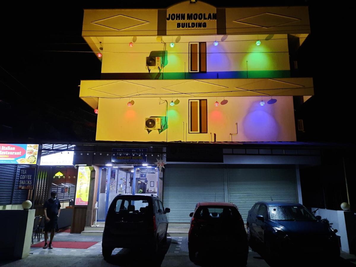 Blue Bell Cochin Airport Hotel Nedumbassery Bagian luar foto
